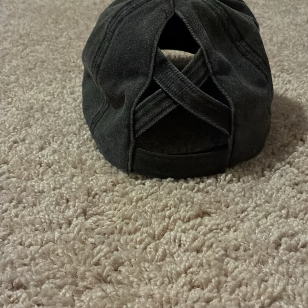 Black Crisscross Back Cap